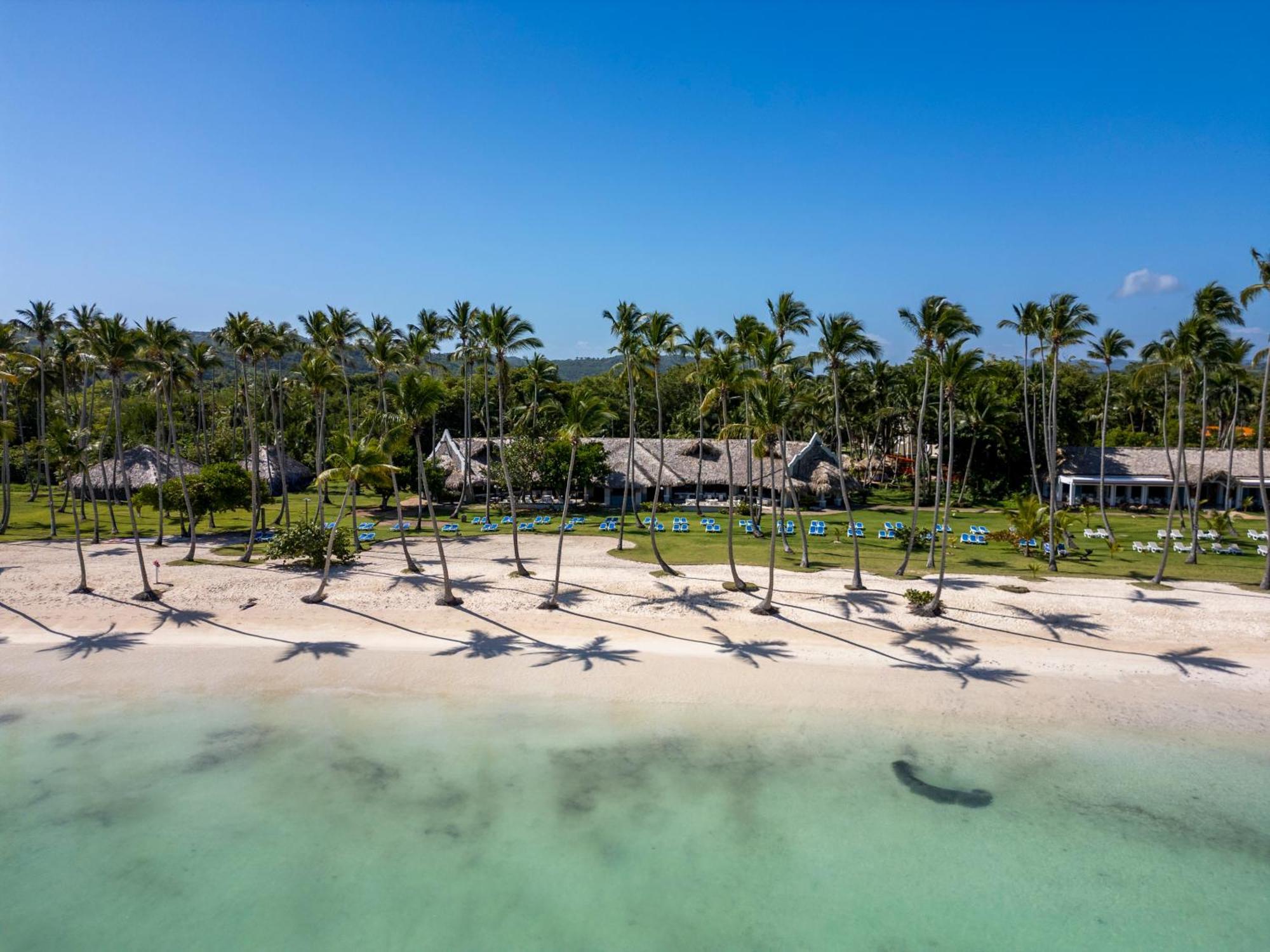Wyndham Alltra Samana All Inclusive Resort Bagian luar foto