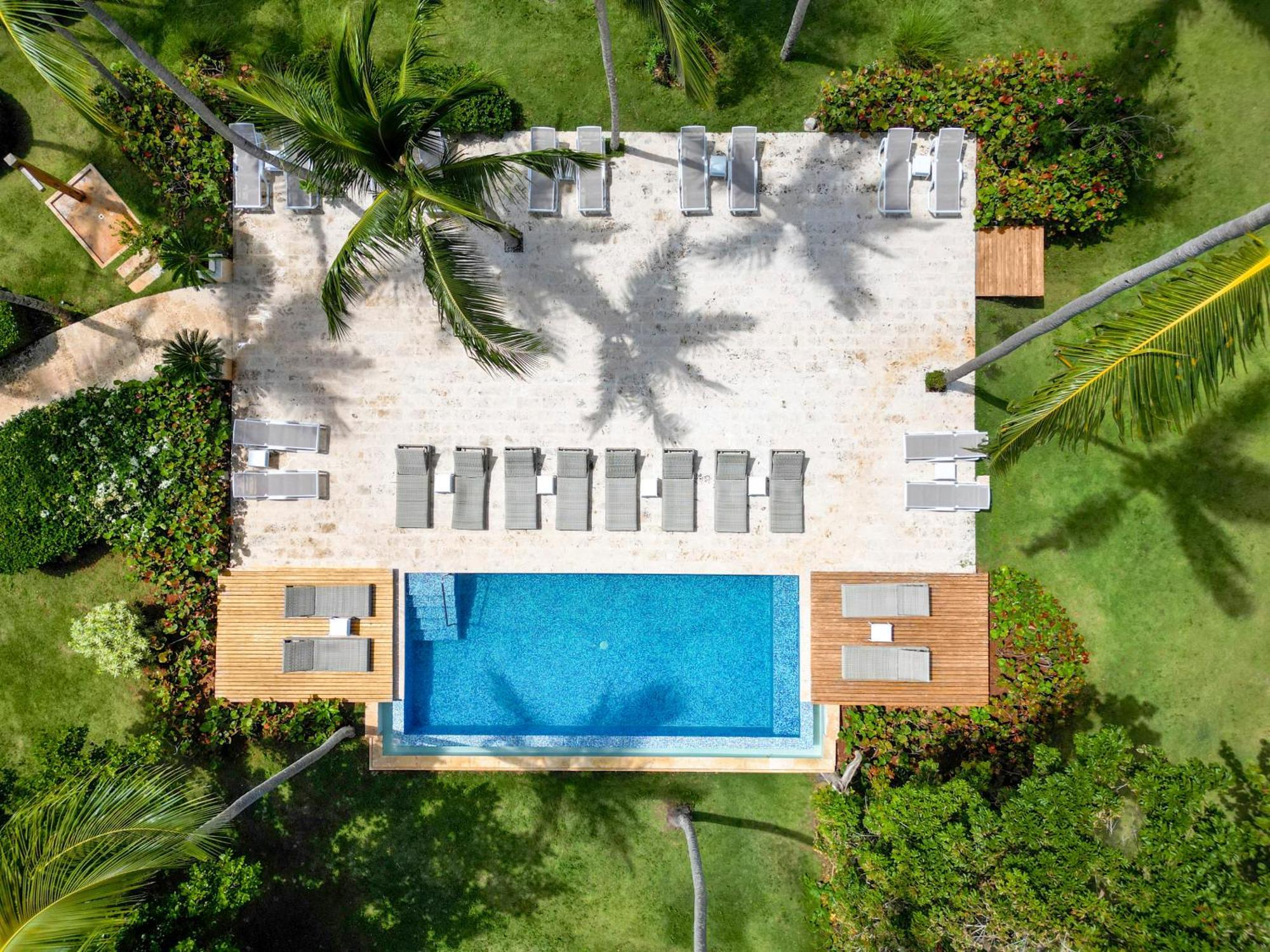 Wyndham Alltra Samana All Inclusive Resort Bagian luar foto